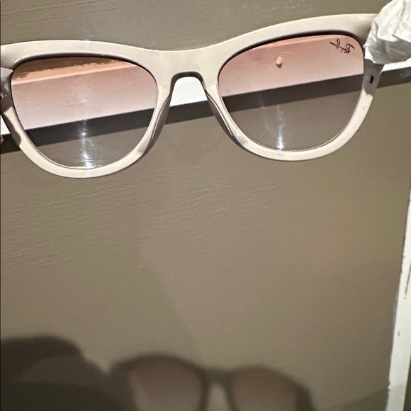 Ray-Ban Cream Cat-Eye Sunglasses - Picture 2 of 7